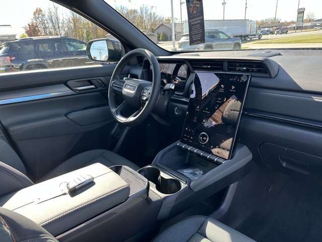 New 2026 GMC Terrain AT4 w/ LPO, Floor Liner Package image 9