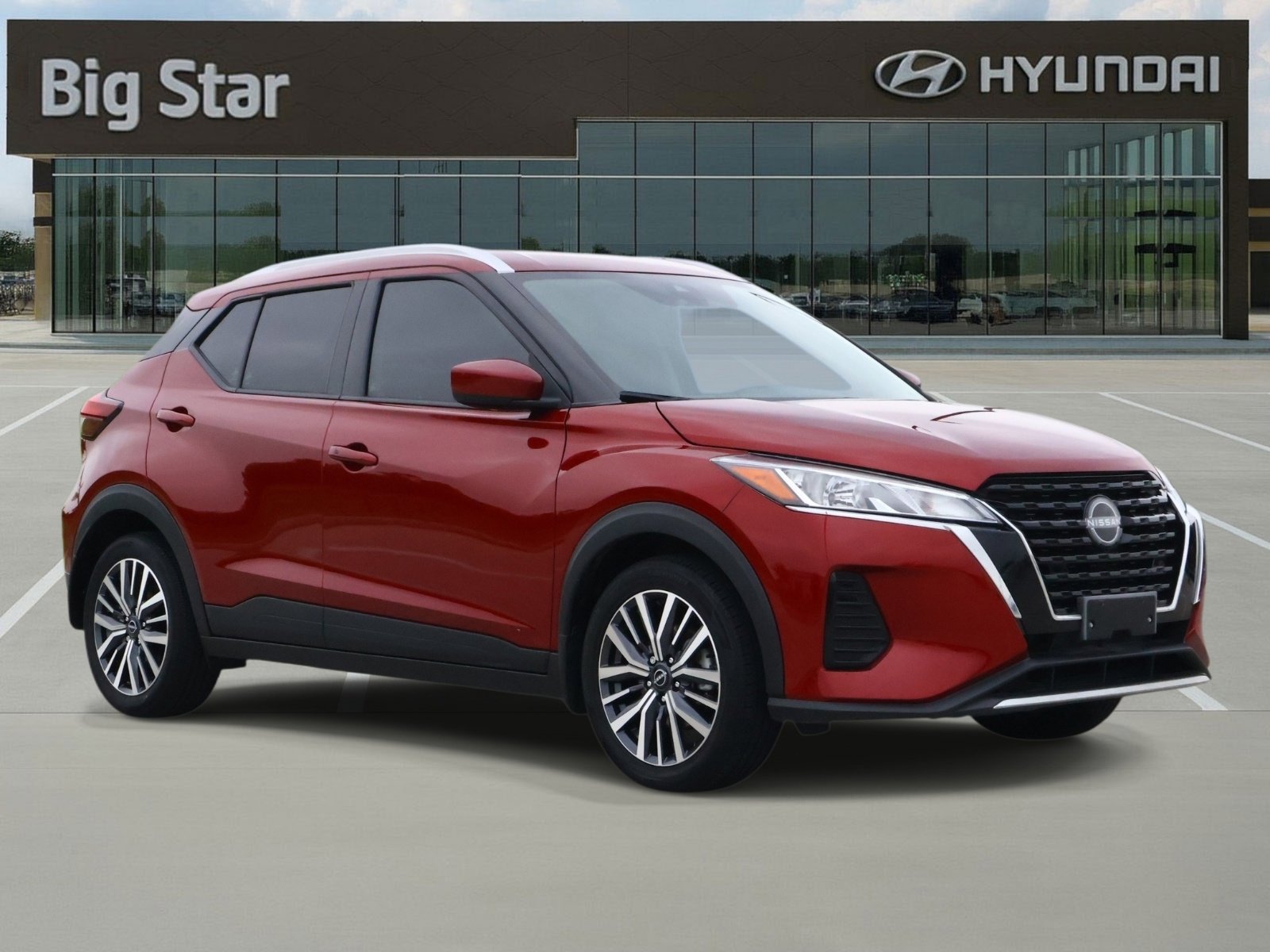 Used 2024 Nissan Kicks SV FWD image 6