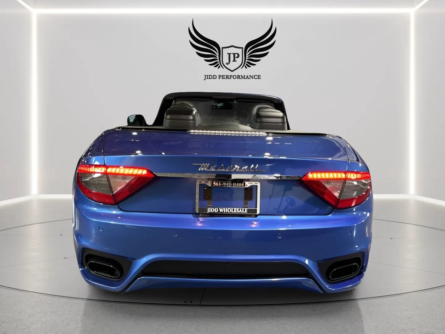 Used 2018 Maserati GranTurismo Sport RWD image 12