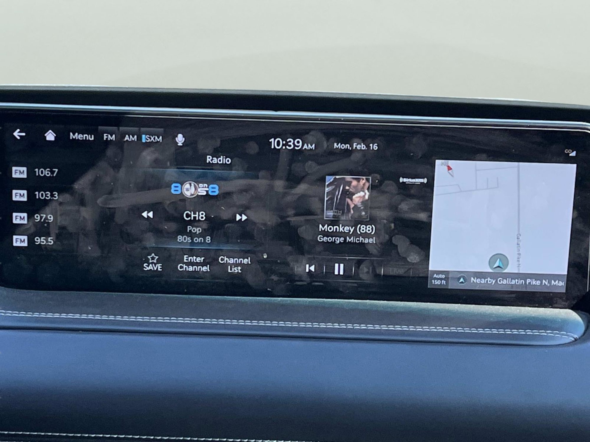 Used 2024 Genesis GV80 2.5T AWD/4WD image 12