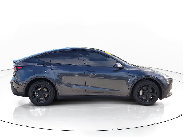 Used 2026 Tesla Model Y Long Range AWD/4WD image 4