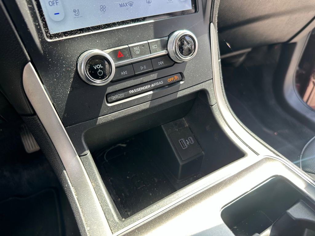 Used 2024 Ford Edge SEL w/ Convenience Package AWD/4WD image 19
