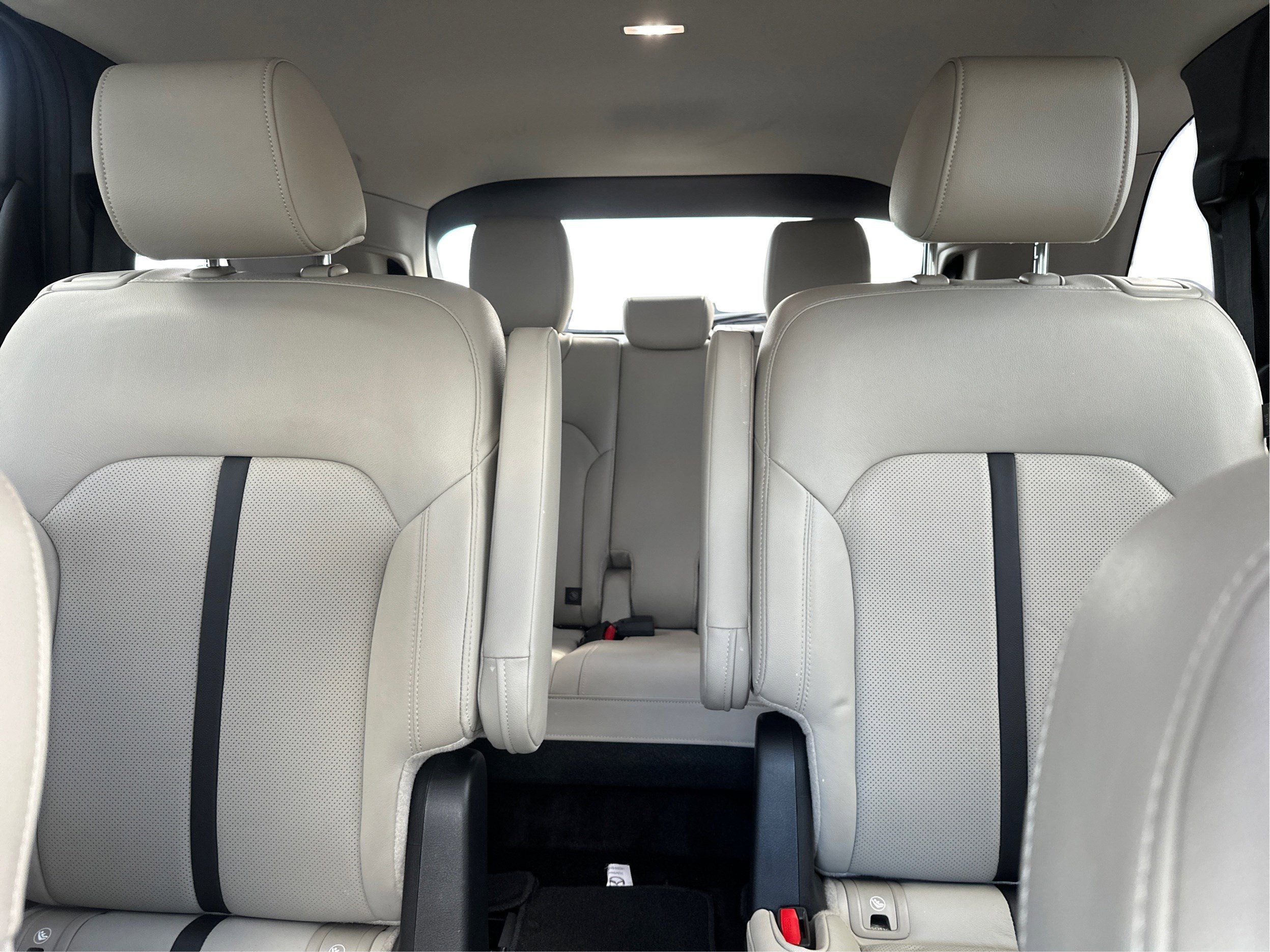 Certified 2024 MAZDA CX-90 3.3 Turbo w/ Preferred Package image 13