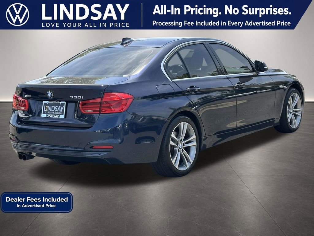 Used 2017 BMW 330i xDrive Sedan AWD/4WD image 7