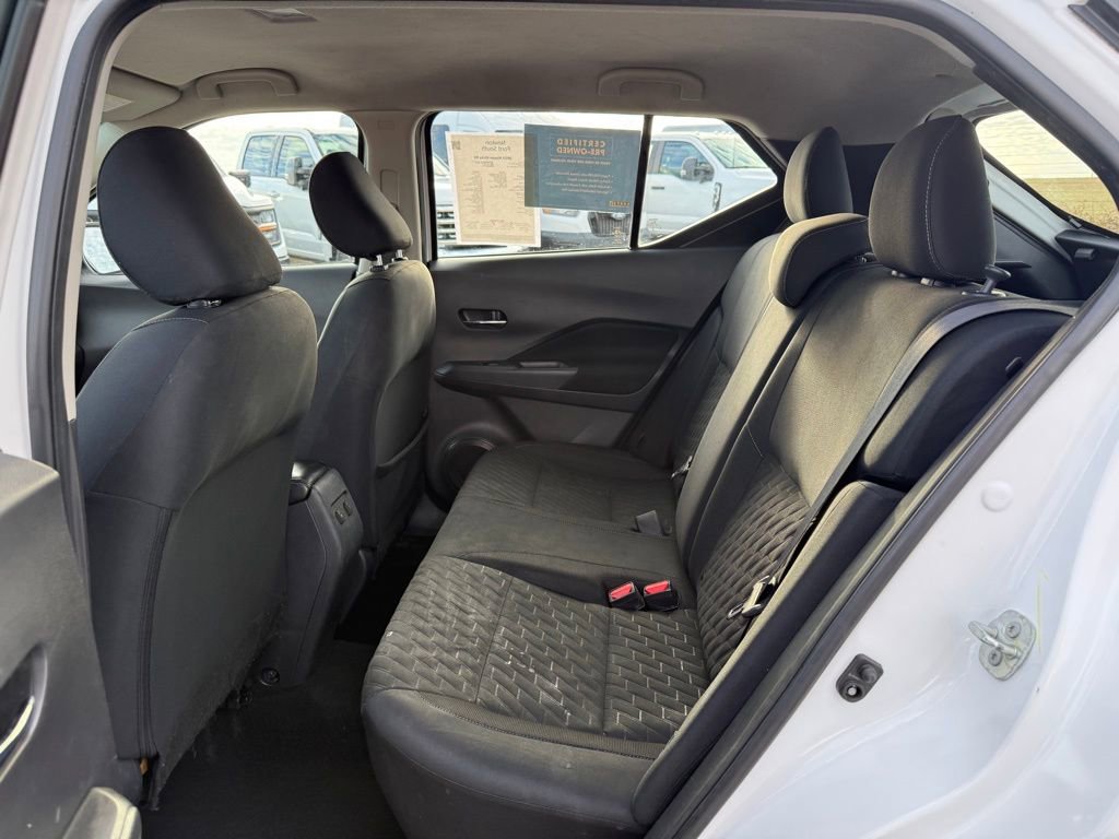 Used 2023 Nissan Kicks SV image 10