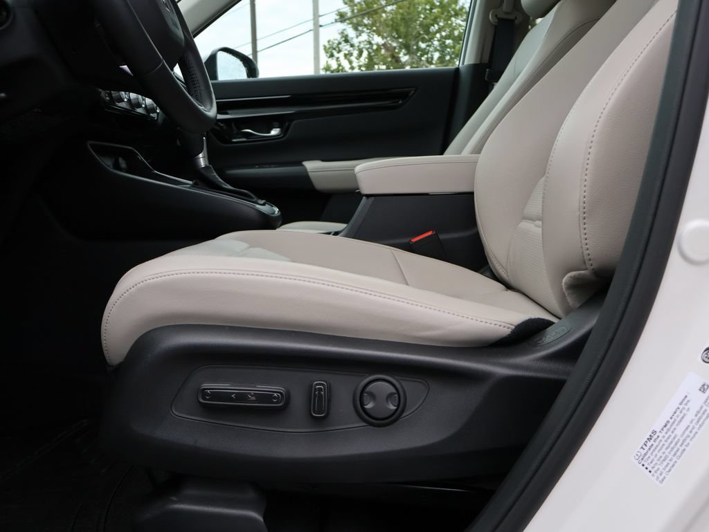 Certified 2026 Honda CR-V EX-L image 32