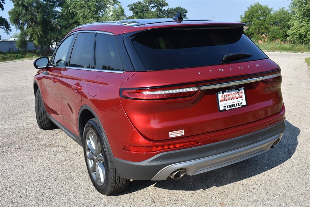 Used 2022 Lincoln Corsair AWD w/ Premium Package image 5