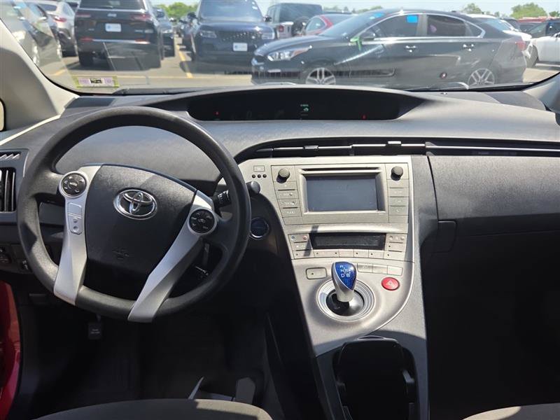 Used 2015 Toyota Prius Two FWD image 4