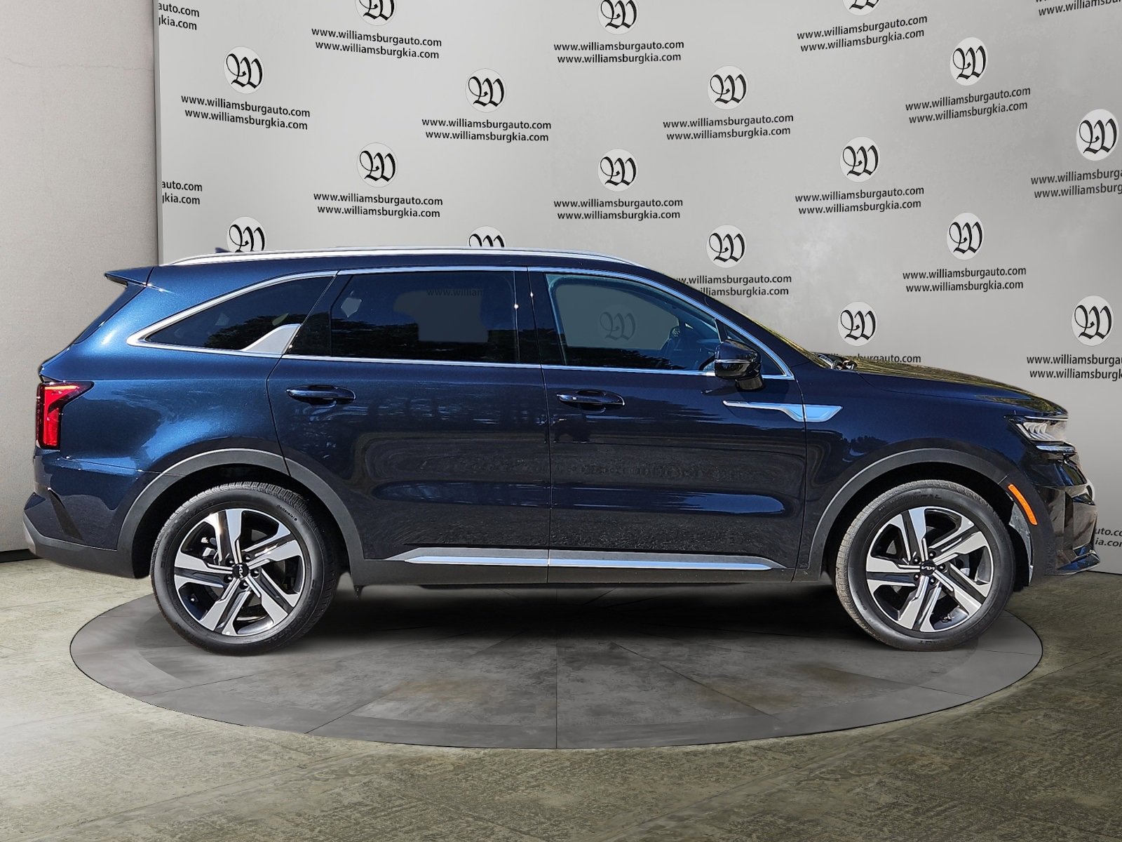 Used 2023 Kia Sorento EX image 6