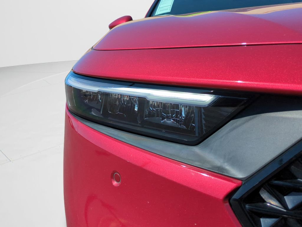 Used 2023 Honda Accord EX-L image 9