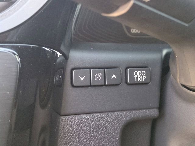 Used 2025 Lexus ES 350 w/ Premium Package image 23