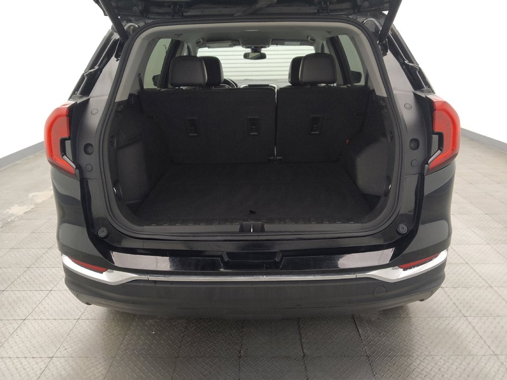Used 2022 GMC Terrain SLT w/ LPO, 'HIT The Road' Package image 29