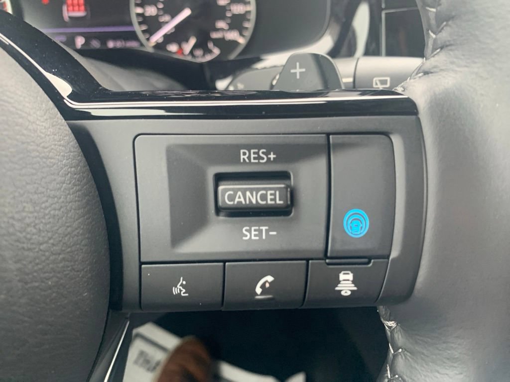 Certified 2024 Nissan Pathfinder SL AWD/4WD image 21