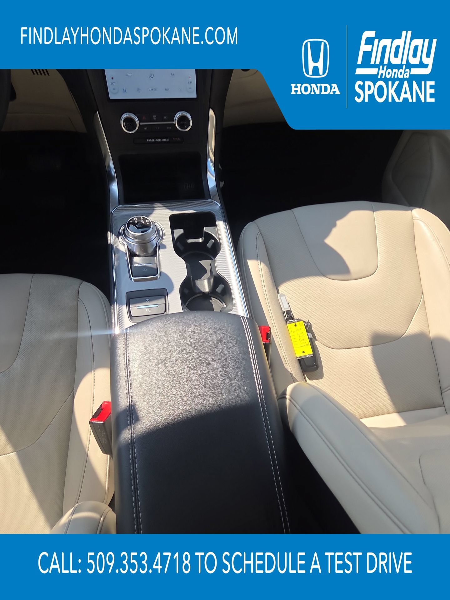 Used 2022 Ford Edge Titanium w/ Equipment Group 301A AWD/4WD image 14