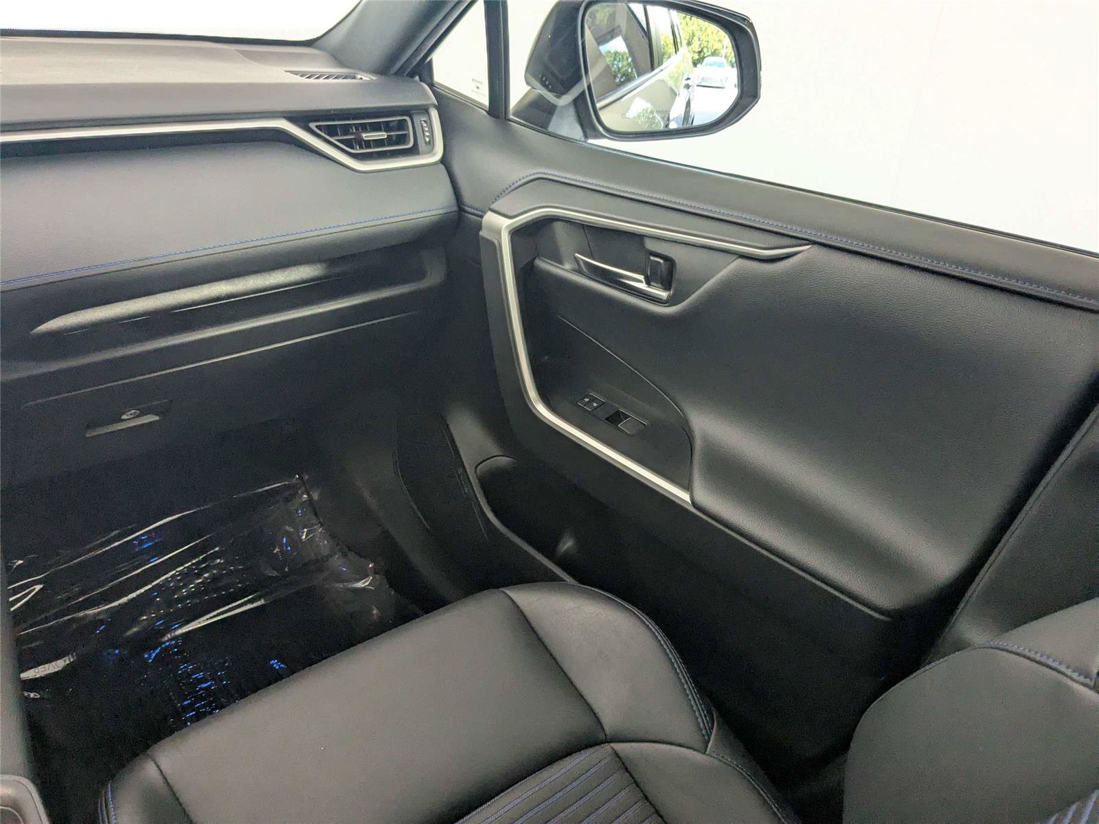 Certified 2022 Toyota RAV4 XSE AWD/4WD image 41