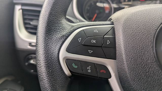 Used 2016 Jeep Cherokee Sport image 24