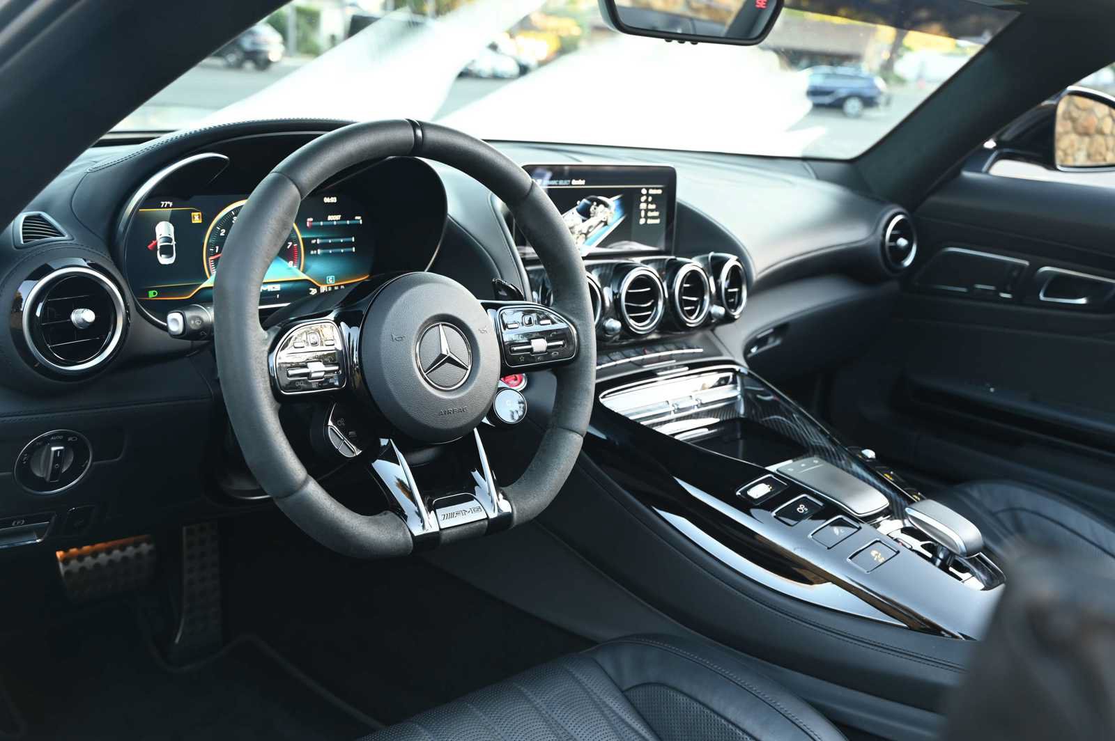 Used 2021 Mercedes-Benz AMG GT Roadster image 17