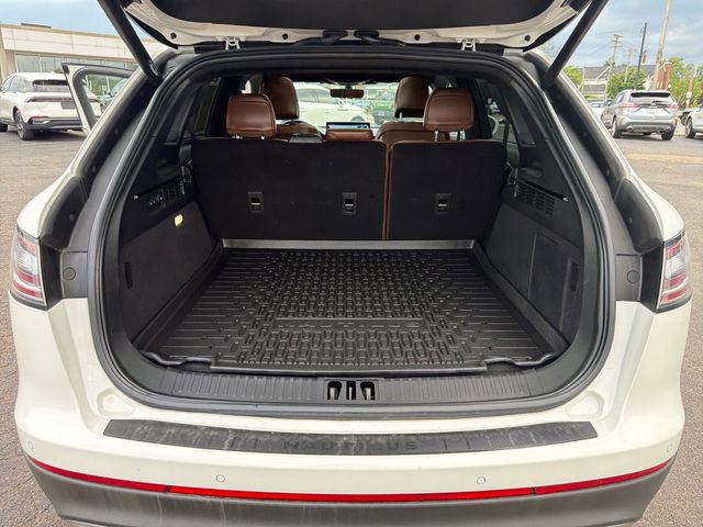 Used 2022 Lincoln Nautilus Reserve AWD/4WD image 28