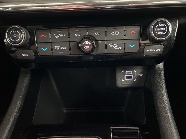 Used 2024 Jeep Compass Limited image 21