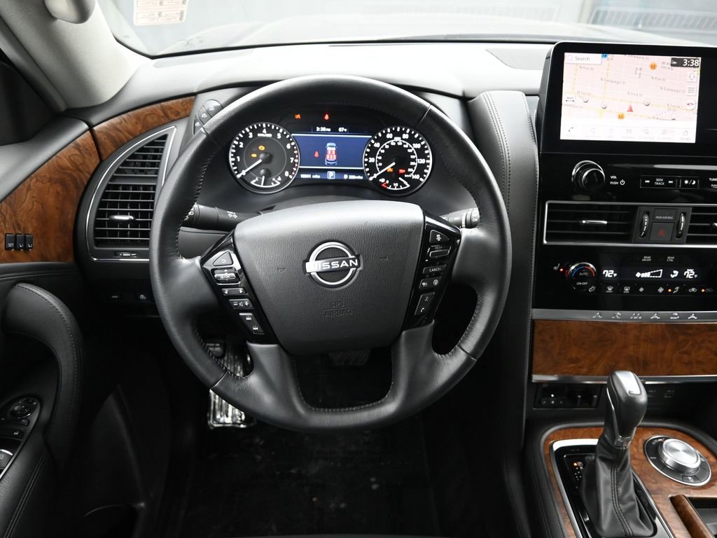 Used 2024 Nissan Armada SL w/ Captain's Chairs Package image 18