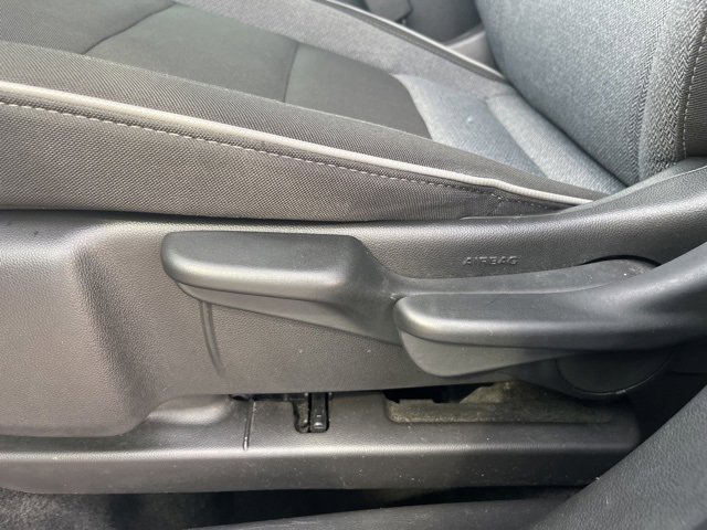 Used 2025 Chevrolet TrailBlazer LT image 14