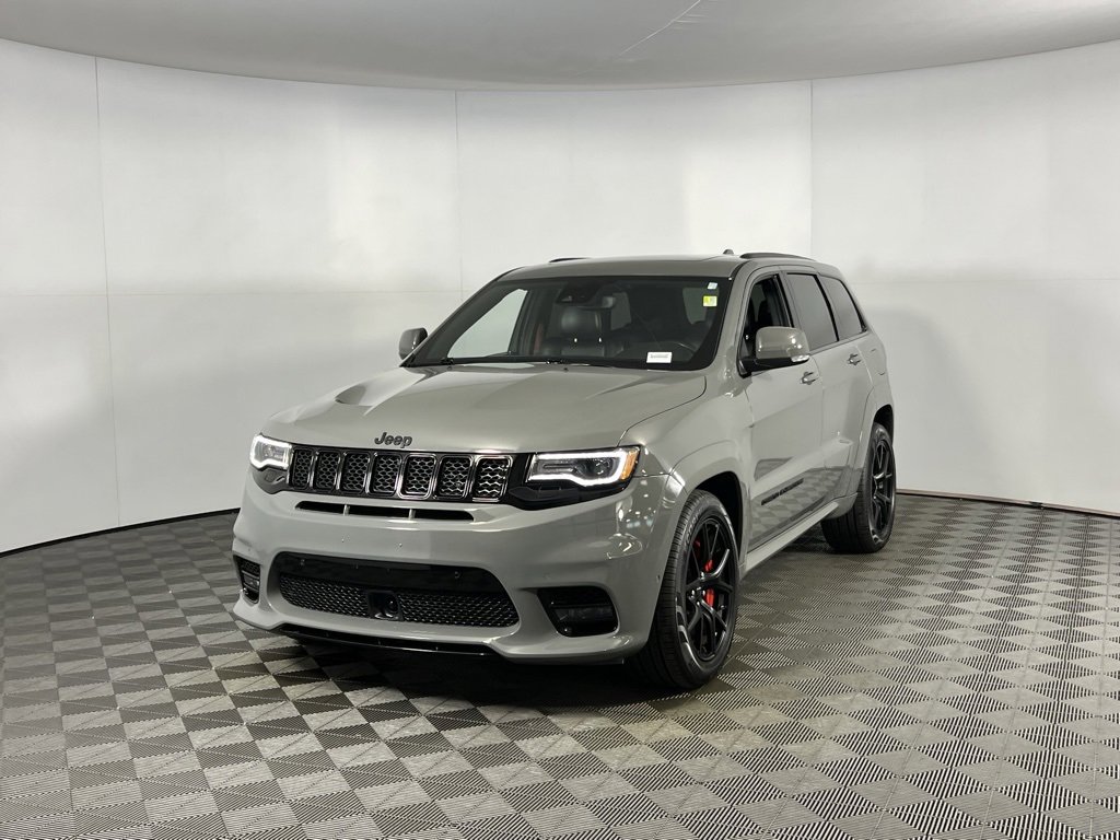 Used 2020 Jeep Grand Cherokee SRT image 3
