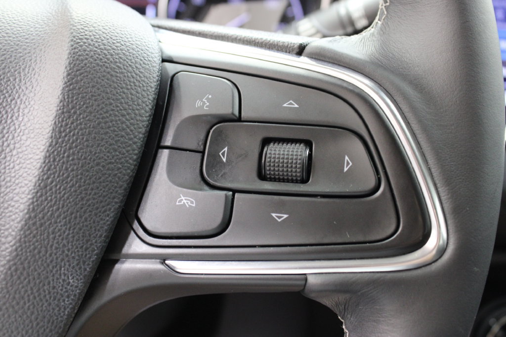 Used 2022 Buick Encore GX Select FWD image 26