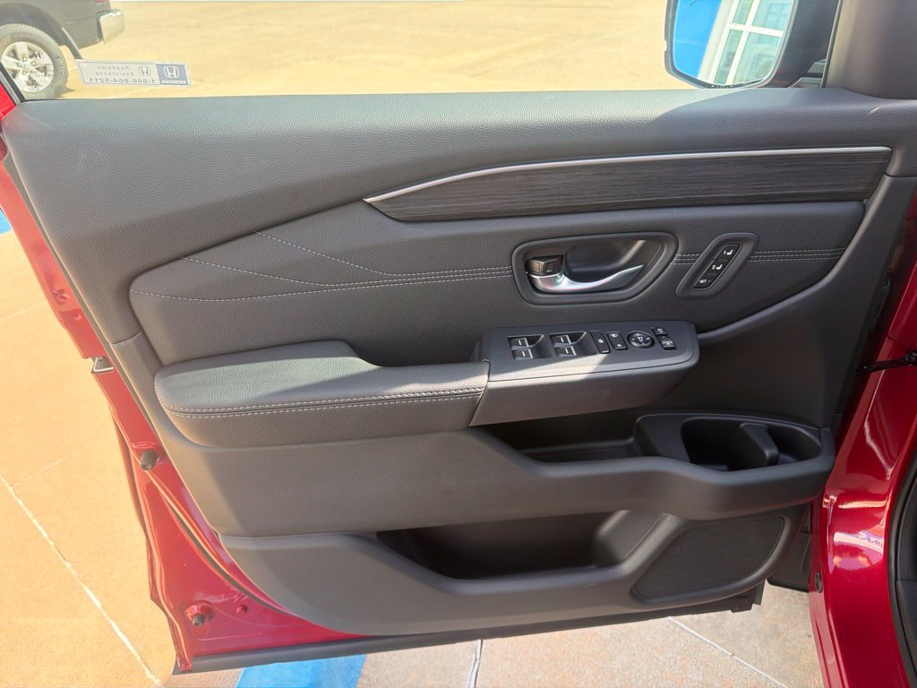 New 2026 Honda Pilot Touring image 14