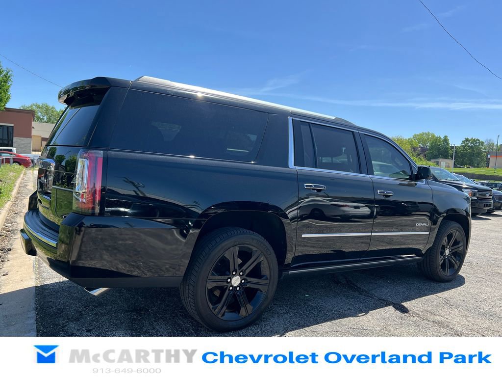 Used 2016 GMC Yukon XL Denali w/ Open Road Package AWD/4WD image 3