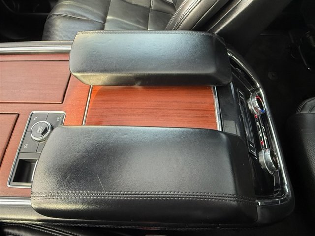 Used 2020 Lincoln Navigator Reserve w/ Luxury Package image 19