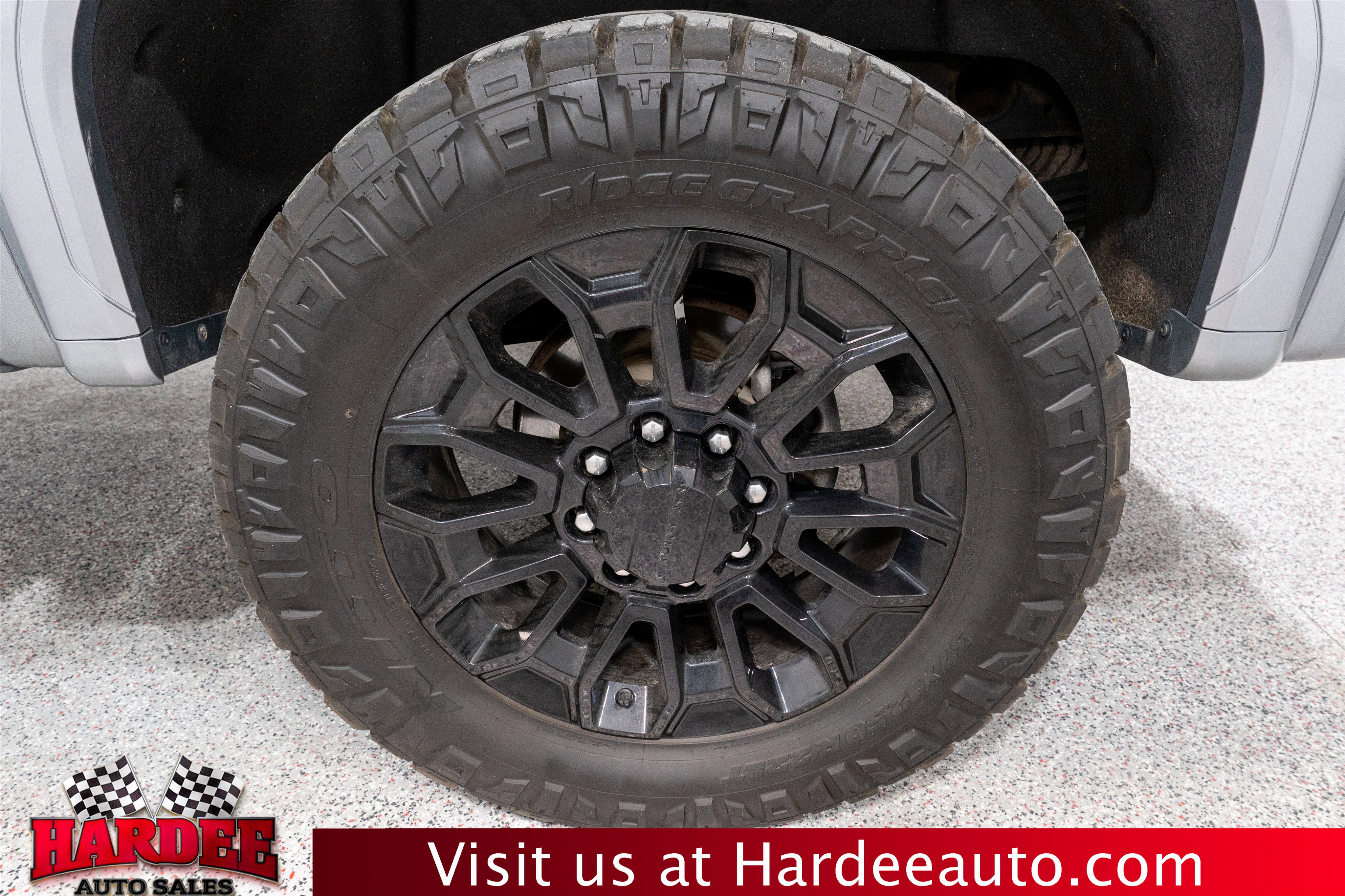 Used 2024 GMC Sierra 2500 Denali w/ Denali Reserve Package image 10