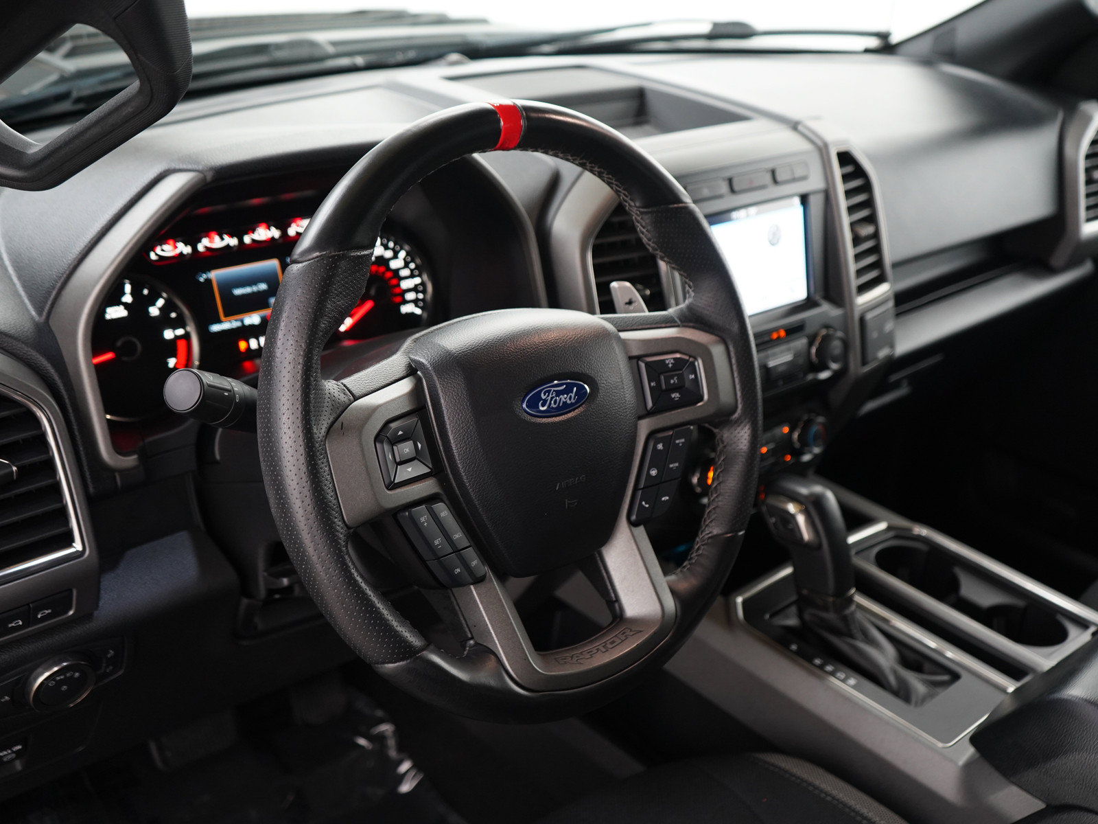 Used 2019 Ford F150 Raptor AWD/4WD image 18