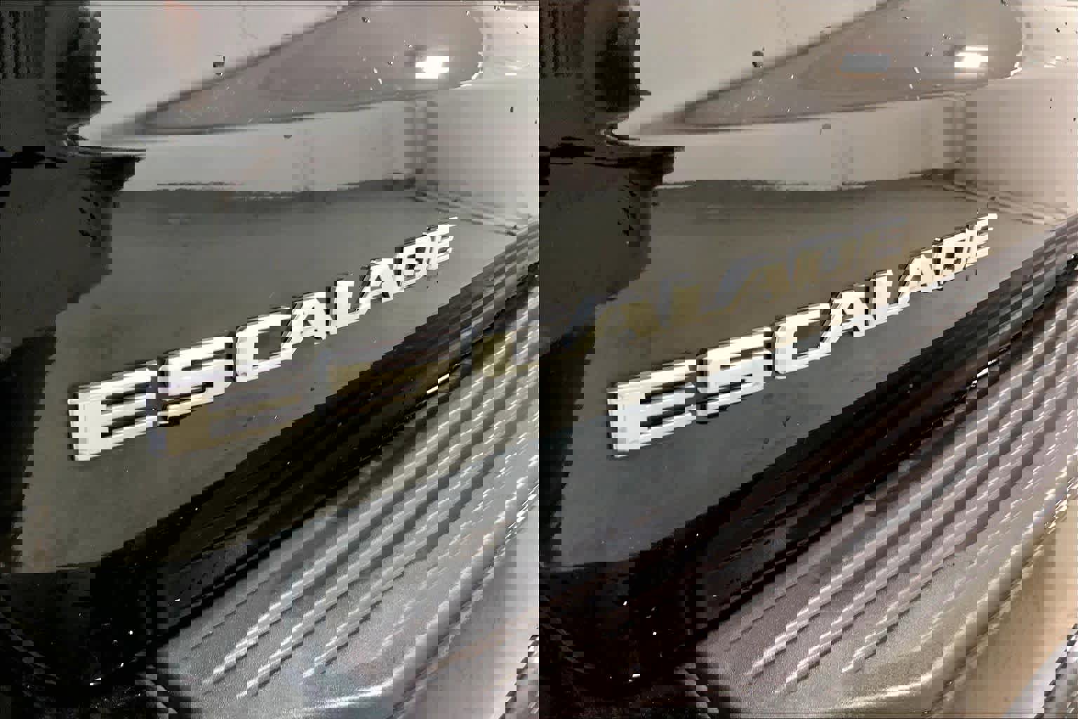 Used 2023 Cadillac Escalade Sport Platinum image 29