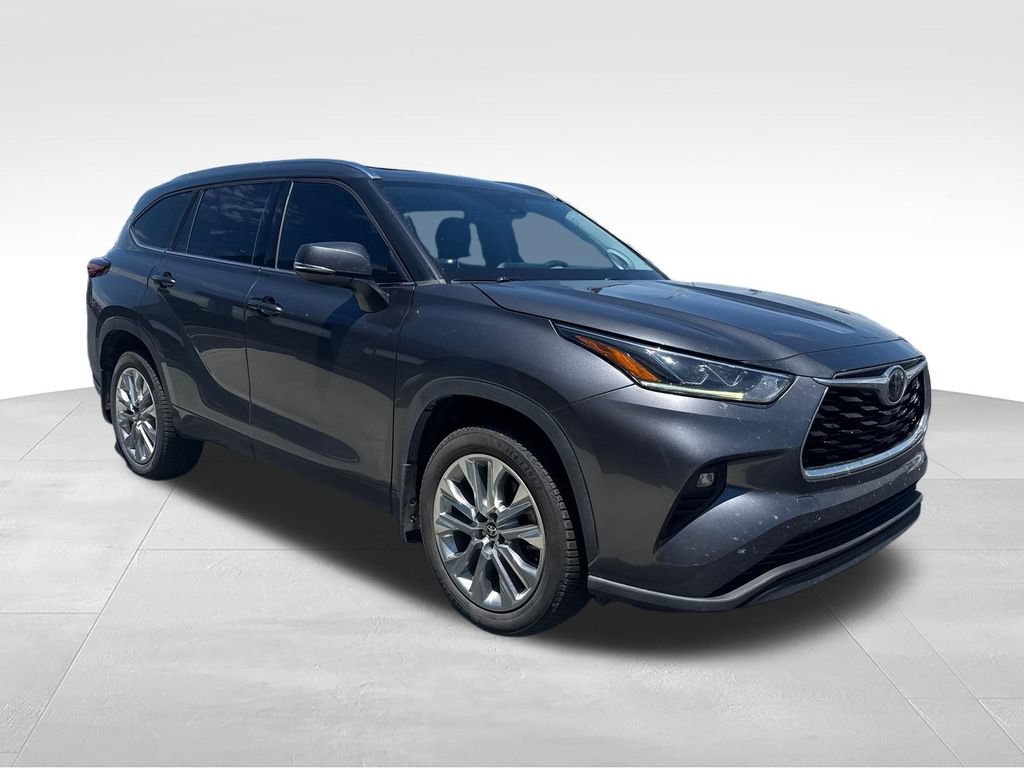 Used 2020 Toyota Highlander Limited AWD/4WD image 16