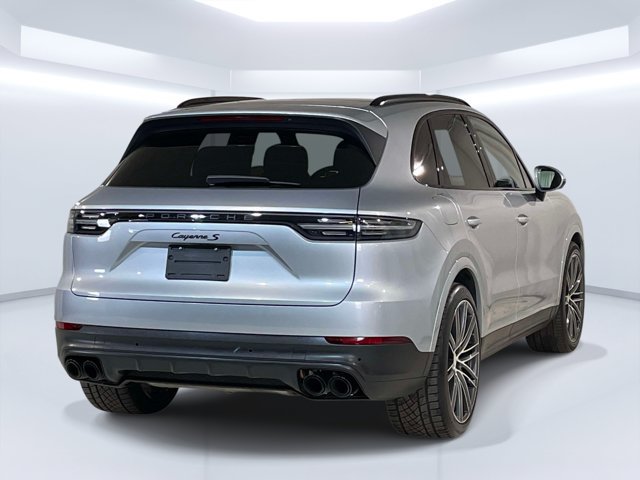 Certified 2023 Porsche Cayenne S AWD/4WD image 7