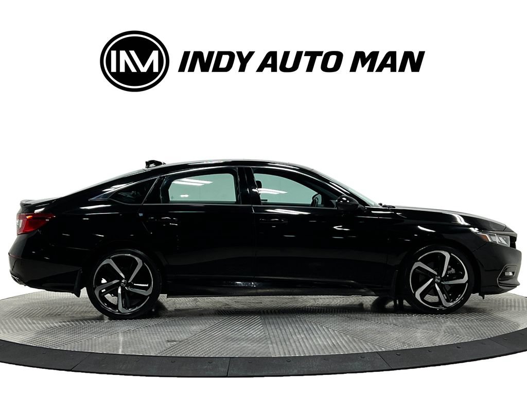 Used 2018 Honda Accord Sport image 3