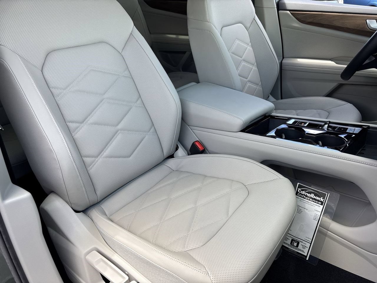 New 2026 Volkswagen Atlas SE FWD image 7