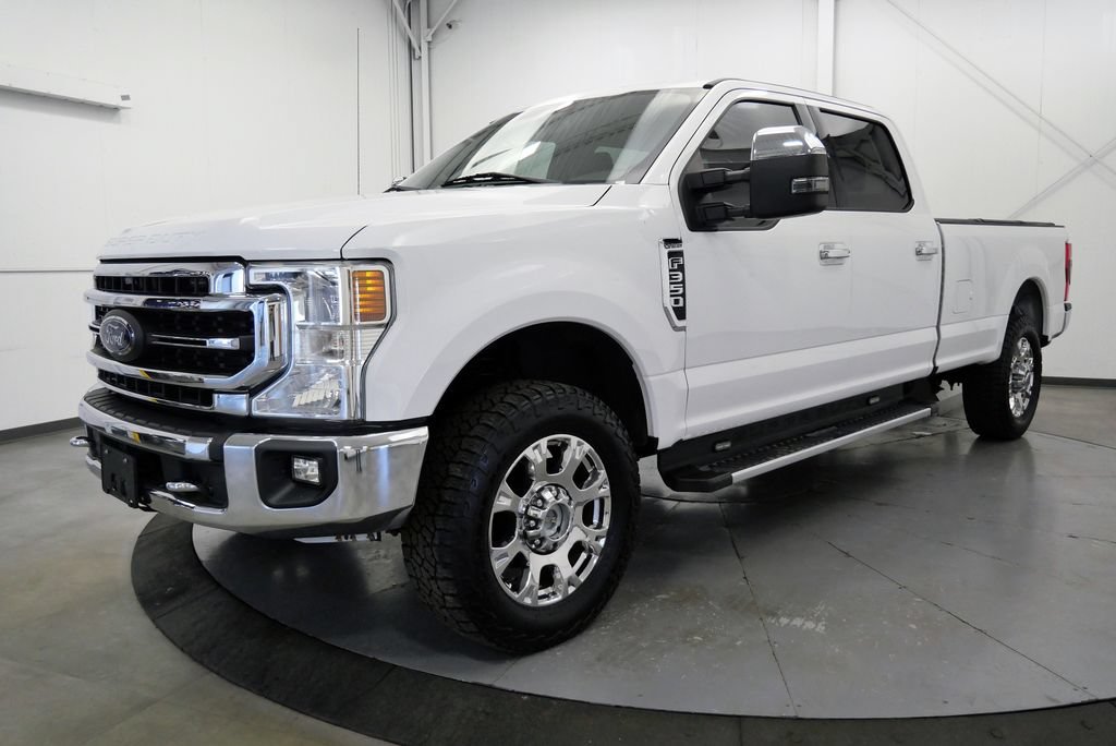 Used 2020 Ford F350 Lariat w/ Chrome Package AWD/4WD image 3