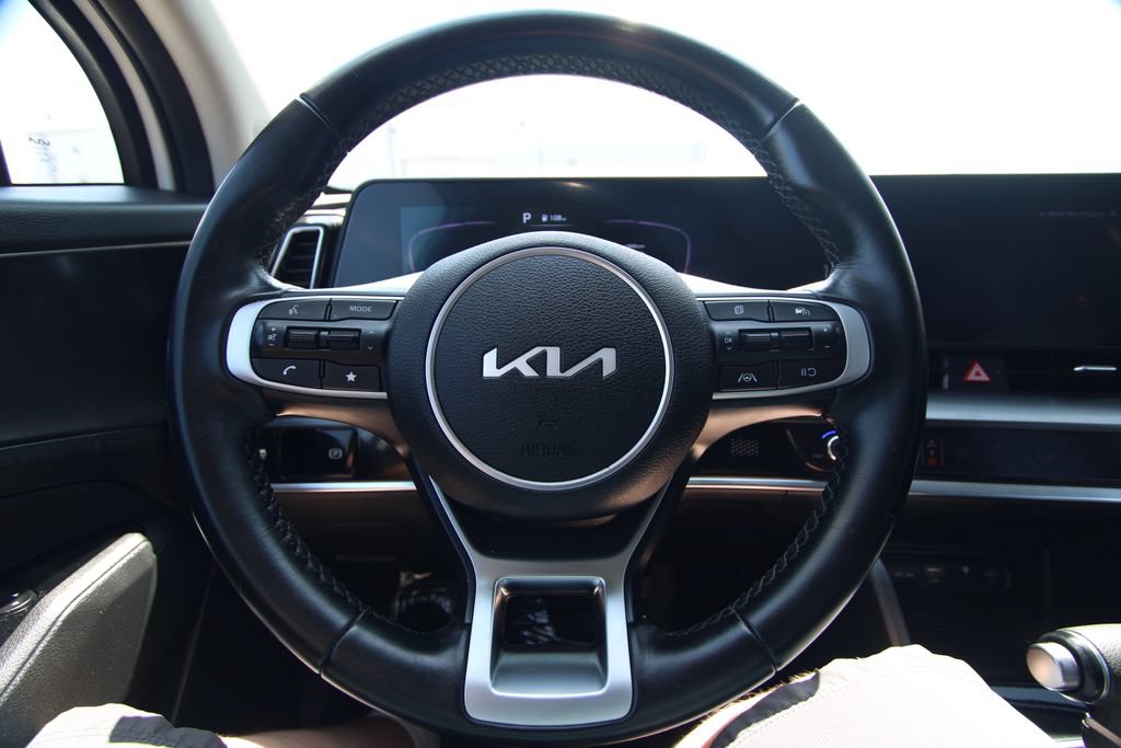Used 2024 Kia Sportage EX FWD image 18