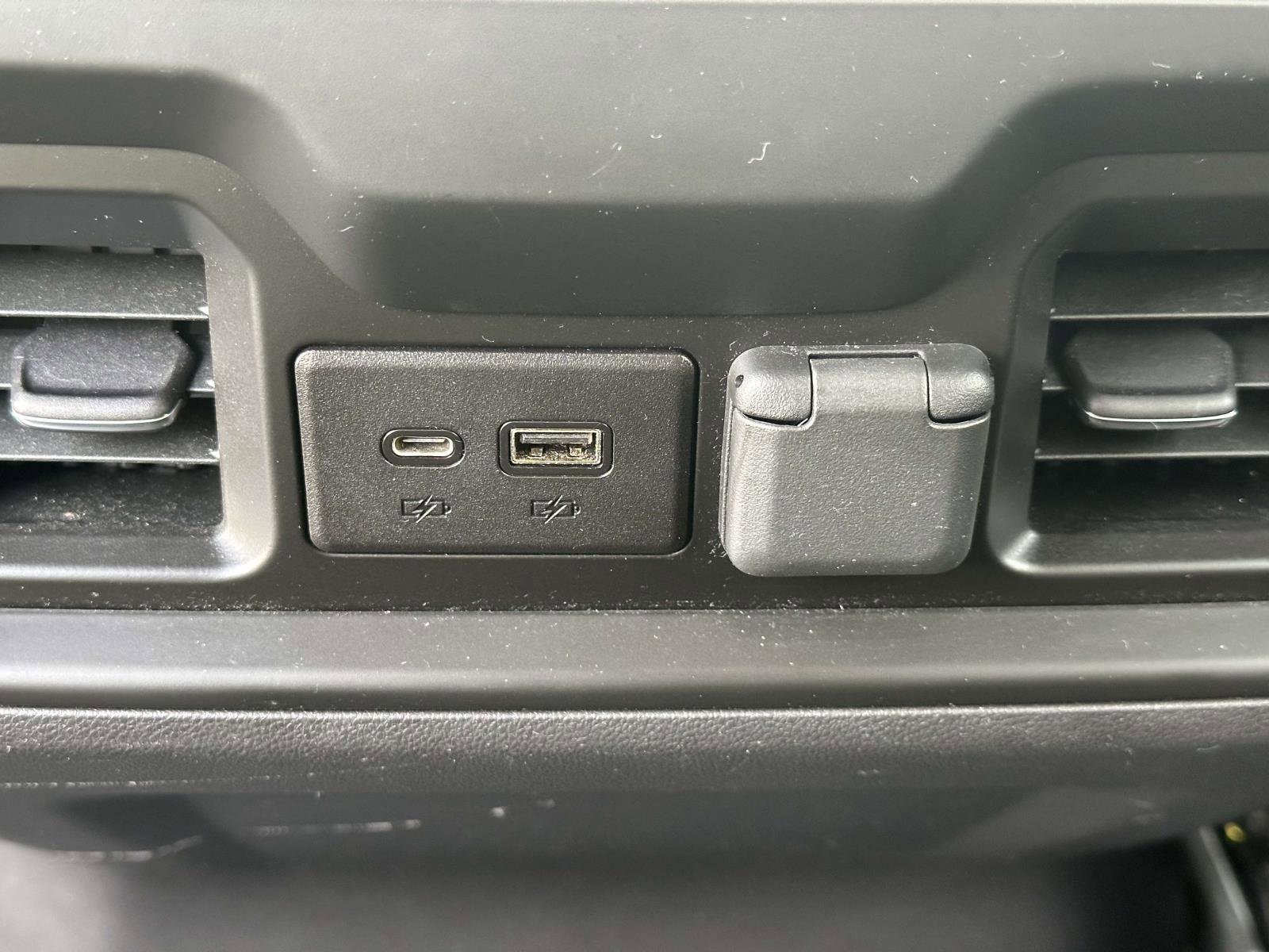 Used 2021 Chevrolet Silverado 1500 LT Trail Boss w/ Convenience Package II image 13