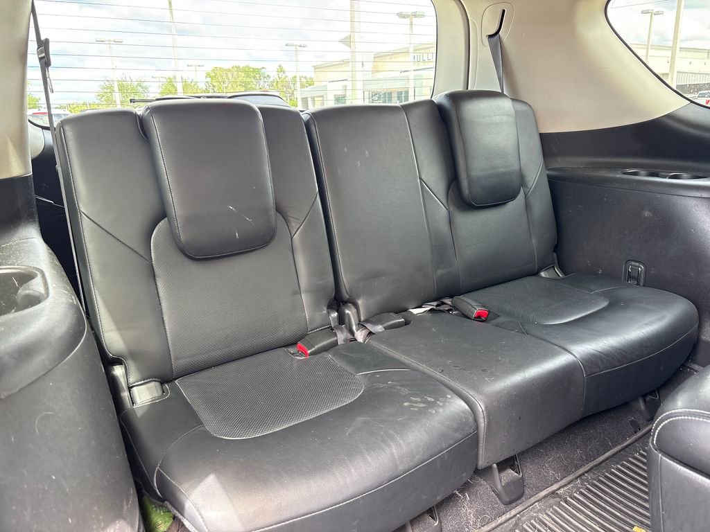 Used 2016 INFINITI QX80 2WD w/ Deluxe Technology Package image 32
