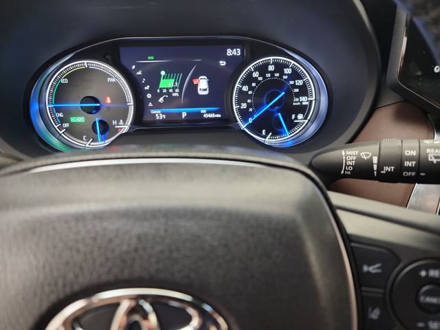 Used 2021 Toyota Venza XLE w/ Softex Package image 10