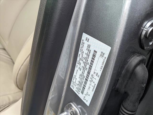 New 2024 Lincoln Corsair Reserve w/ Equipment Group 201A image 17