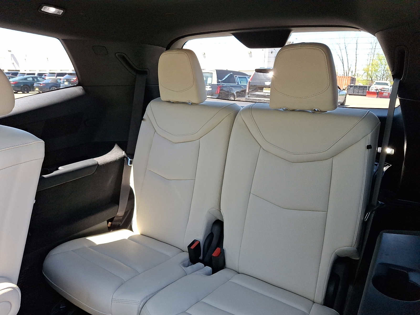 Certified 2023 Cadillac XT6 Sport w/ Technology Package AWD/4WD image 10