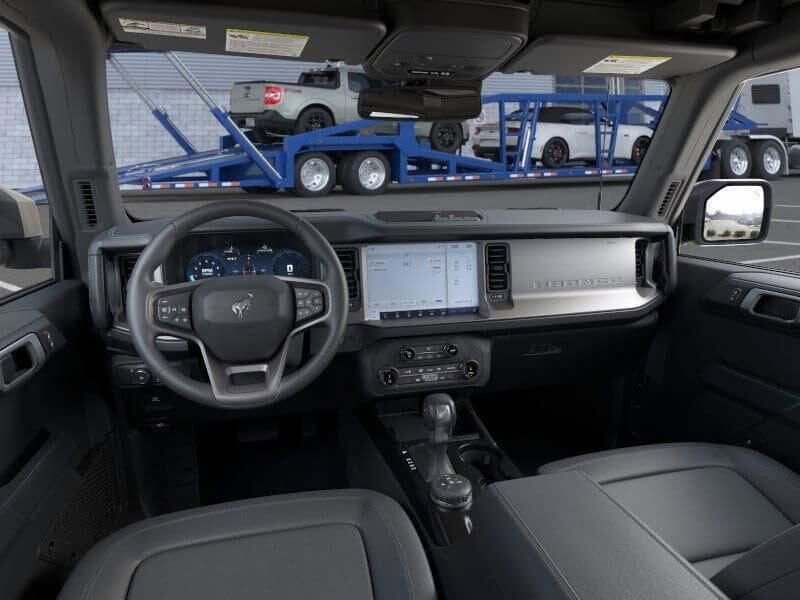 New 2026 Ford Bronco Outer Banks image 9