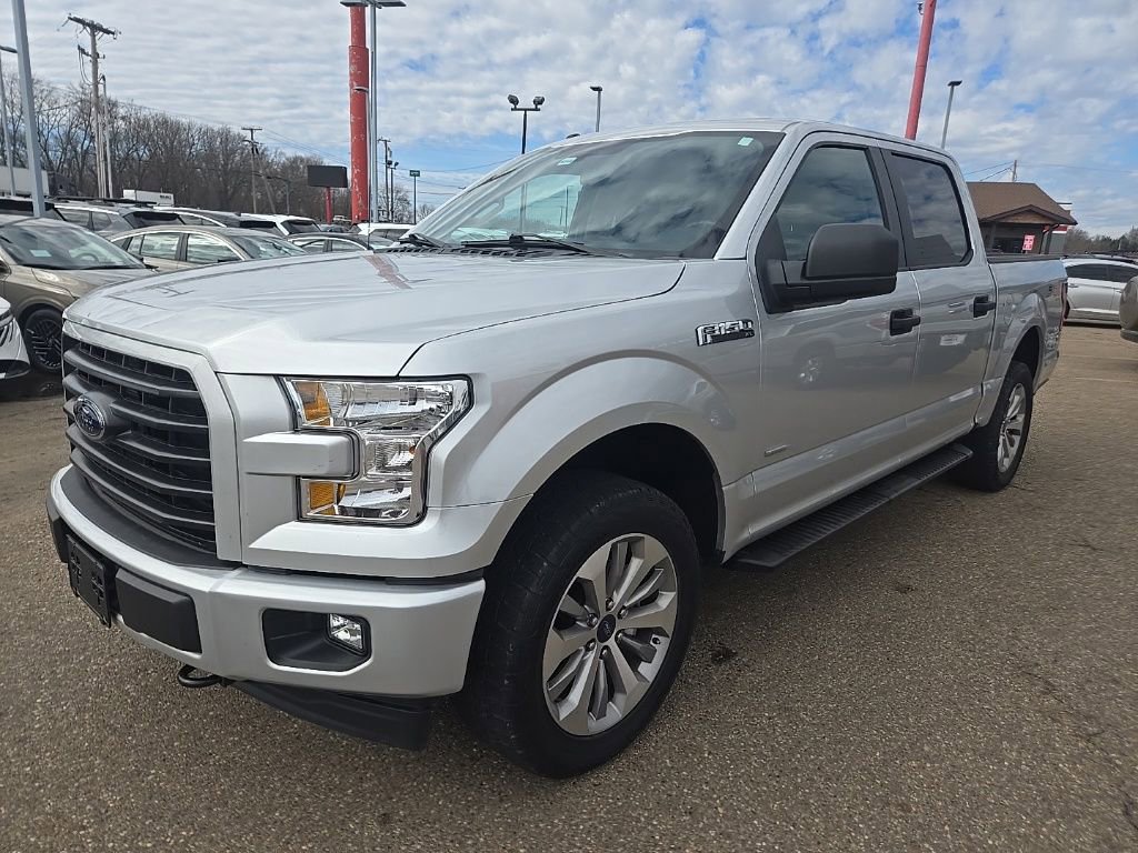 Used 2017 Ford F150 XL w/ Equipment Group 101A Mid AWD/4WD image 3