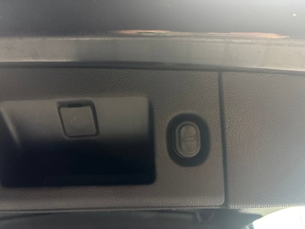 Used 2020 Chevrolet Tahoe LT RWD image 6