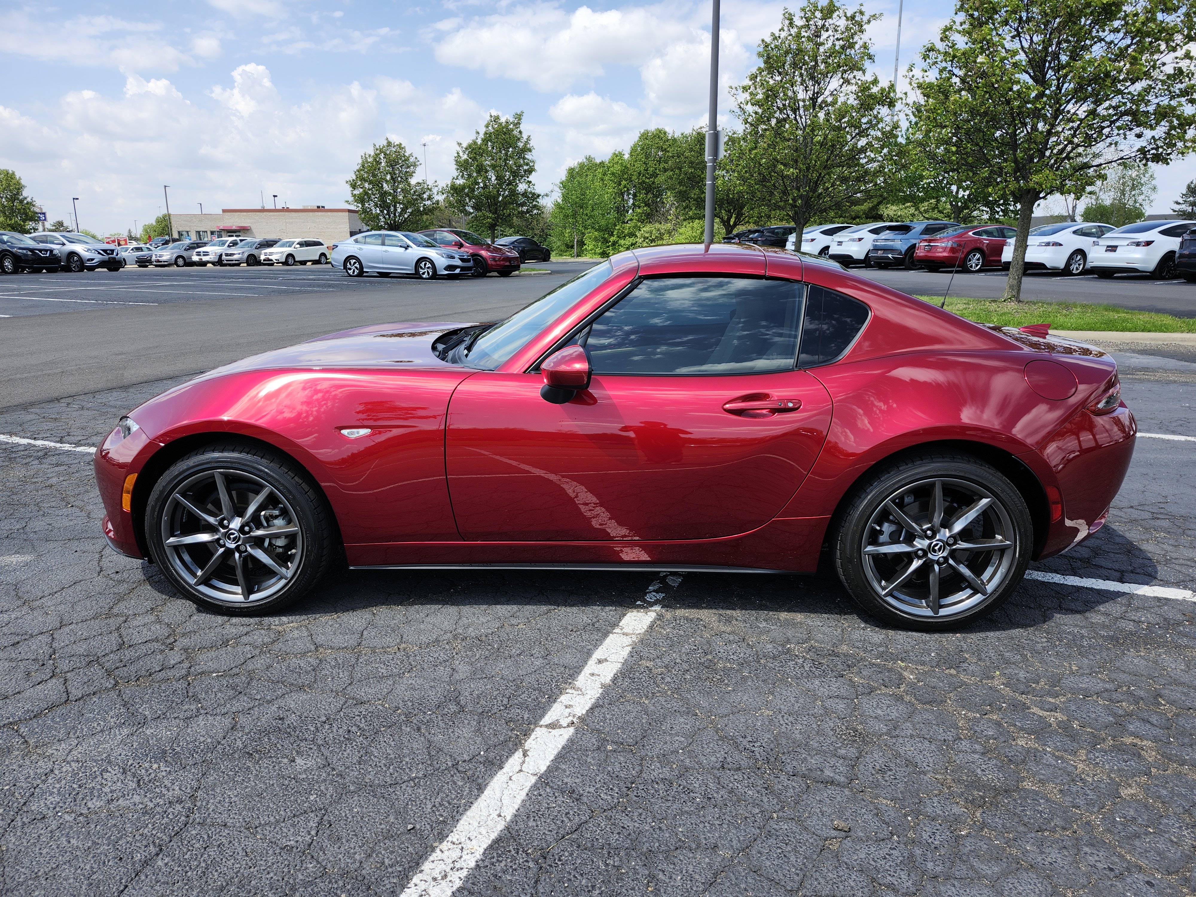 Used 2019 MAZDA MX-5 Miata RF Grand Touring RWD image 21