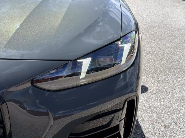 Used 2026 BMW M440i Coupe w/ Premium Package image 9