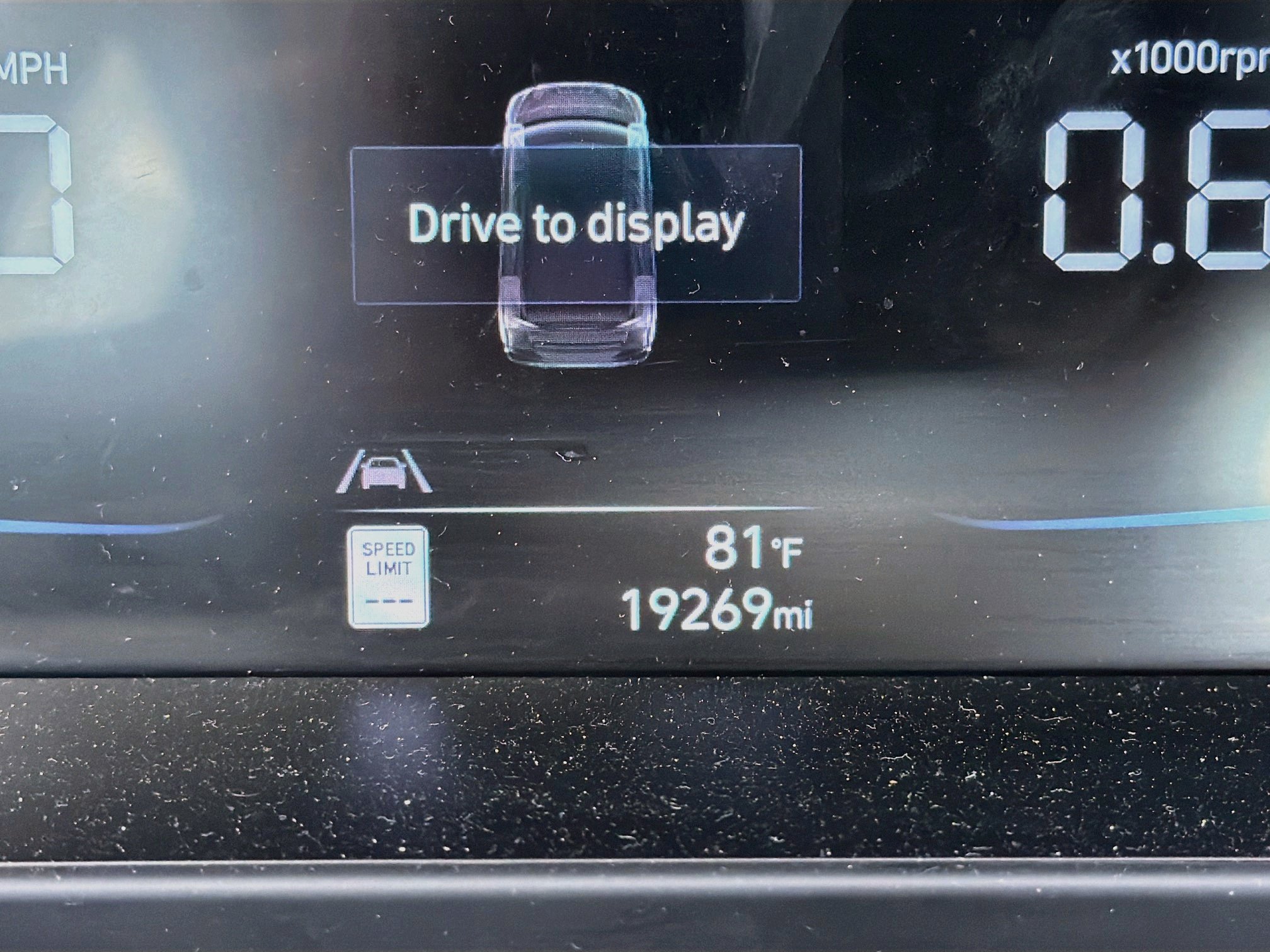 Used 2025 Hyundai Elantra Sport FWD image 37